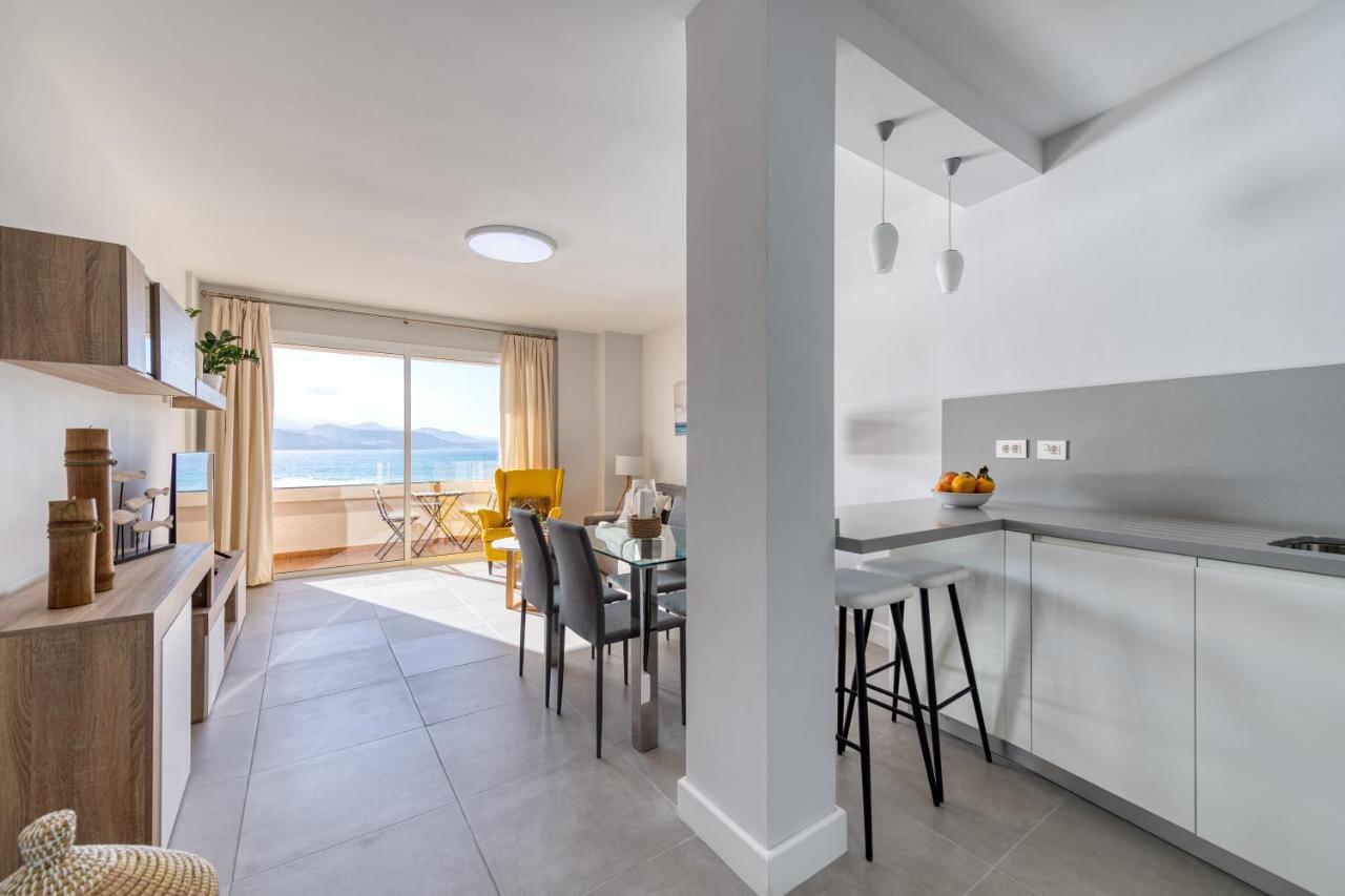 לאס פאלמס דה גראן קנאריה Living Las Canteras Homes - Bright Beachfront מראה חיצוני תמונה